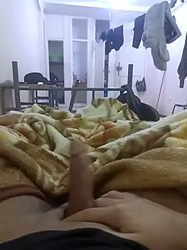 Hot Boy 2004 online show from February 17, 2026, 12:08 am