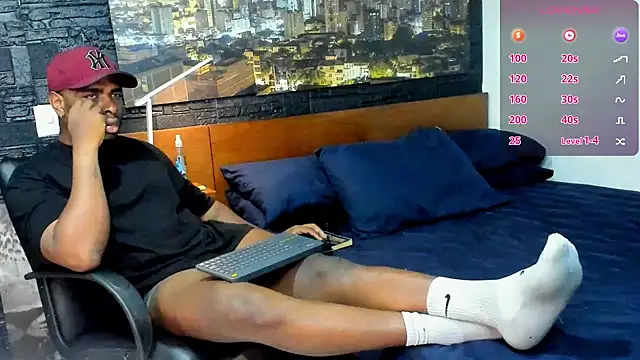 thomas santtos1 online show from February 25, 2025, 2:47 am
