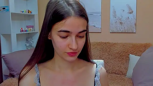 Snapshot of AstoriyaNight chatting on March 20, 2025, 11:16 am AstoriyaNight online show from March 20, 2025, 11:16 am