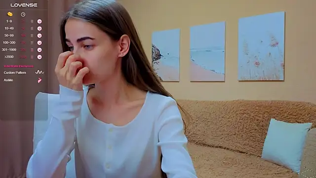 Snapshot of AstoriyaNight chatting on September 24, 2025, 12:55 pm AstoriyaNight online show from September 24, 2025, 12:55 pm