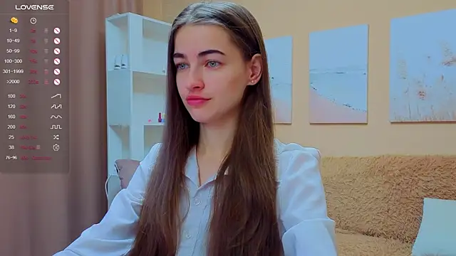 Snapshot of AstoriyaNight chatting on October 16, 2025, 4:10 am AstoriyaNight online show from October 16, 2025, 4:10 am