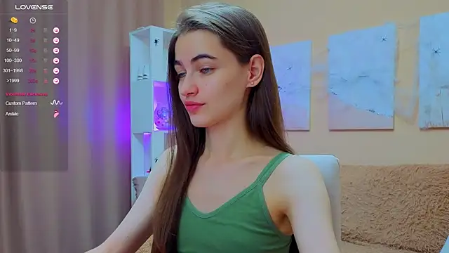 Snapshot of AstoriyaNight chatting on November 9, 2025, 4:16 am AstoriyaNight online show from November 9, 2025, 4:16 am