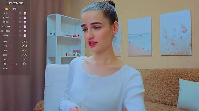 Snapshot of AstoriyaNight chatting on September 26, 2025, 3:30 pm AstoriyaNight online show from September 26, 2025, 3:30 pm