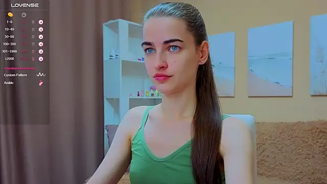 Snapshot of AstoriyaNight chatting on October 5, 2025, 10:06 am AstoriyaNight online show from October 5, 2025, 10:06 am