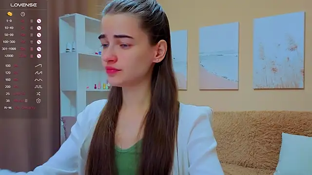 Snapshot of AstoriyaNight chatting on October 4, 2025, 10:06 am AstoriyaNight online show from October 4, 2025, 10:06 am