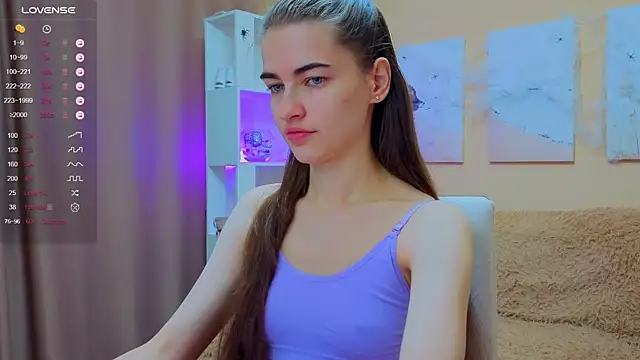 Snapshot of AstoriyaNight chatting on November 28, 2025, 4:56 am AstoriyaNight online show from November 28, 2025, 4:56 am