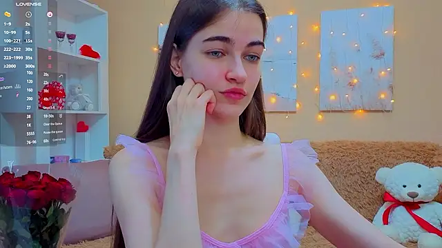 AstoriyaNight online show from February 13, 2026, 9:09 am