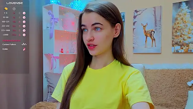 Snapshot of AstoriyaNight chatting on December 5, 2025, 5:17 am AstoriyaNight online show from December 5, 2025, 5:17 am