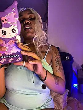 Snapshot of Cherrytowild chatting on November 22, 2025, 2:43 am Cherrytowild online show from November 22, 2025, 2:43 am