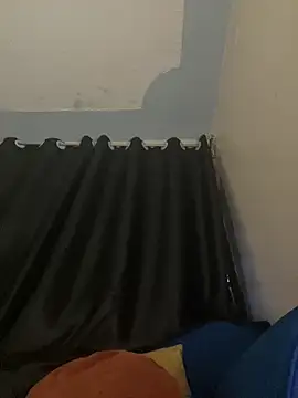 Snapshot of Cherrytowild chatting on February 11, 2026, 3:28 am Cherrytowild online show from February 11, 2026, 3:28 am