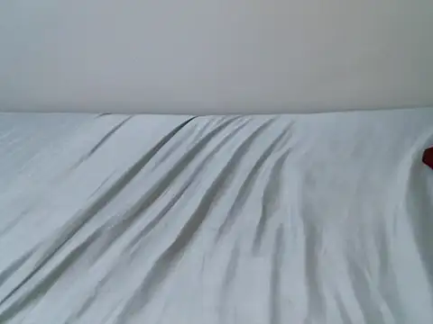 femaqueen online show from October 31, 2025, 8:33 am