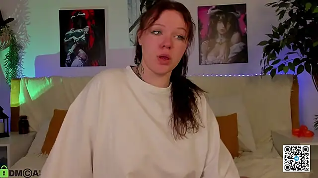Snapshot of Naomi_B1ack chatting on June 4, 2026, 5:06 pm Naomi B1ack online show from June 4, 2026, 5:06 pm