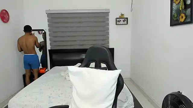 Snapshot of corzoethan chatting on November 26, 2025, 11:27 pm corzoethan online show from November 26, 2025, 11:27 pm