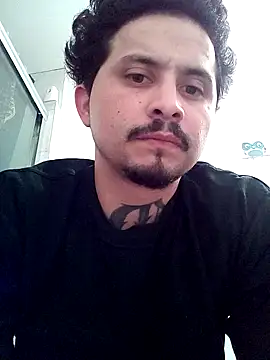 Snapshot of Daddie2hung chatting on March 18, 2025, 6:50 am Daddie2hung online show from March 18, 2025, 6:50 am