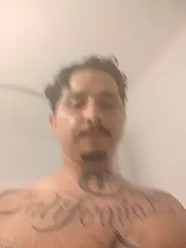 Snapshot of Daddie2hung chatting on October 2, 2025, 8:50 am Daddie2hung online show from October 2, 2025, 8:50 am