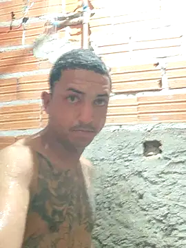 Gabrielag1533 online show from October 21, 2025, 9:47 pm