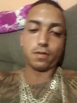 Gabrielag1533 online show from March 21, 2026, 11:30 pm