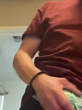 Snapshot of Mikeypnp1494 chatting on March 16, 2026, 1:26 pm Mikeypnp1494 online show from March 16, 2026, 1:26 pm