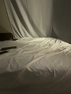 Snapshot of Mikeypnp1494 chatting on February 2, 2026, 8:24 am Mikeypnp1494 online show from February 2, 2026, 8:24 am