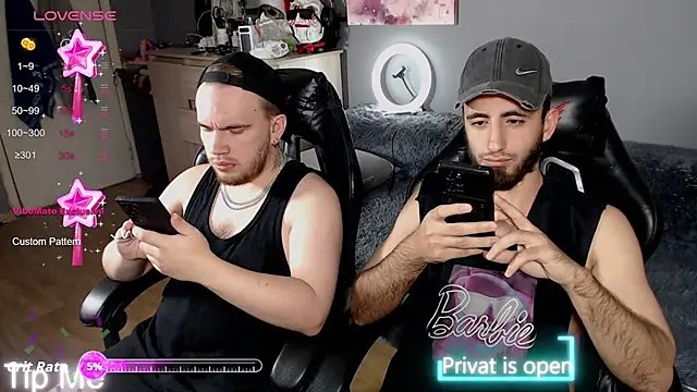 Snapshot of mikienn chatting on October 22, 2025, 10:04 am mikienn online show from October 22, 2025, 10:04 am