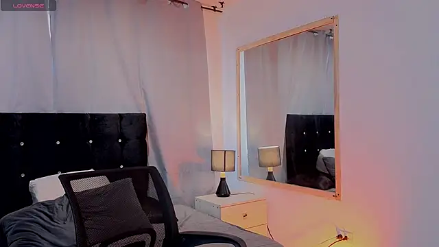 Noah Smith04 online show from January 9, 2026, 2:13 pm