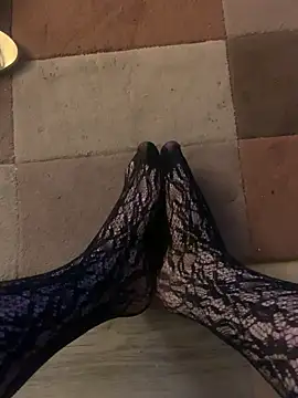 footsy35 online show from January 11, 2026, 6:31 am