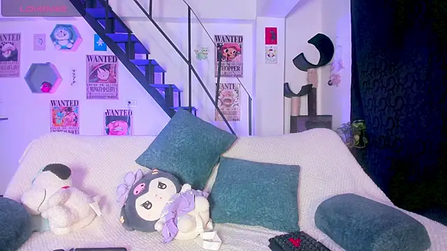 Snapshot of MonxxsLove chatting on February 11, 2026, 4:45 am MonxxsLove online show from February 11, 2026, 4:45 am