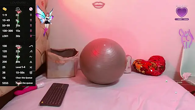 cleopatraa online show from October 6, 2025, 4:24 am