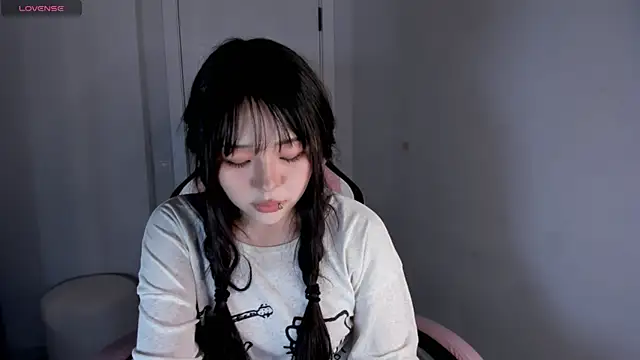 Snapshot of hee_young11 chatting on October 26, 2025, 7:36 pm hee young11 online show from October 26, 2025, 7:36 pm