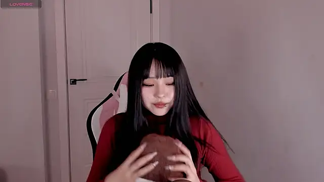 Snapshot of hee_young11 chatting on November 11, 2025, 2:39 am hee young11 online show from November 11, 2025, 2:39 am