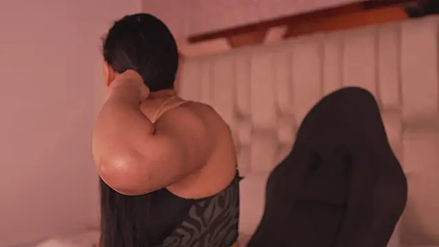 Kleverly Manson1 online show from February 2, 2026, 8:41 pm