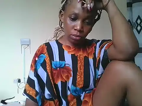 Sweetchoco5 online show from April 24, 2026, 12:18 pm