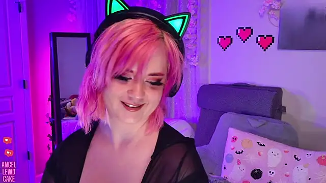 Snapshot of Angel-Lewd-Cake chatting on July 5, 2026, 8:54 am Angel-Lewd-Cake online show from July 5, 2026, 8:54 am