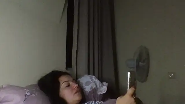 Snapshot of Linusya chatting on October 11, 2025, 5:36 pm Linusya online show from October 11, 2025, 5:36 pm