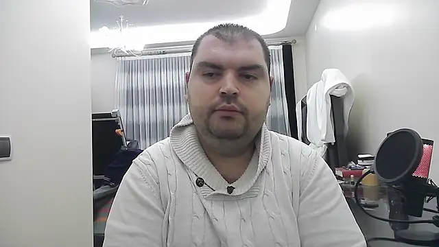 Snapshot of KIZLAZIMYaa chatting on February 27, 2026, 12:49 pm KIZLAZIMYaa online show from February 27, 2026, 12:49 pm