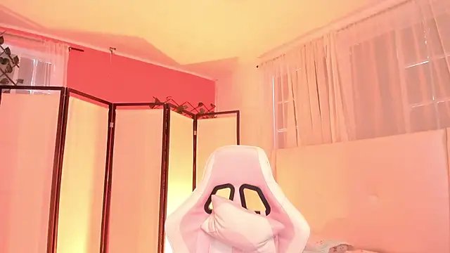 your khloe online show from November 14, 2025, 1:15 pm