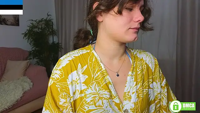 Snapshot of Charlotte_wow chatting on October 30, 2025, 8:50 pm Charlotte wow online show from October 30, 2025, 8:50 pm