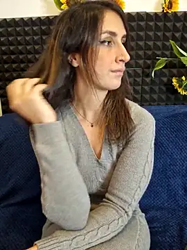 Snapshot of Stefania_PT chatting on November 19, 2025, 10:59 am Stefania PT online show from November 19, 2025, 10:59 am