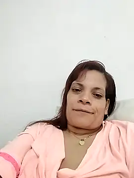 Snapshot of EscortRegina3535 chatting on November 28, 2025, 7:19 am EscortRegina3535 online show from November 28, 2025, 7:19 am