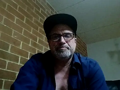 Snapshot of Naked_Sk8r chatting on January 18, 2026, 5:33 am Naked Sk8r online show from January 18, 2026, 5:33 am