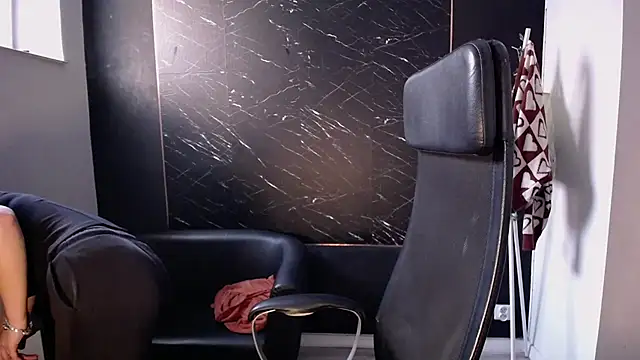 Snapshot of viktoria_lovely chatting on November 6, 2025, 1:15 pm viktoria lovely online show from November 6, 2025, 1:15 pm