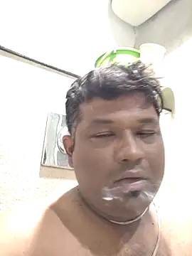 ssamit0808 online show from May 8, 2026, 7:17 pm