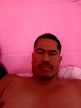 negro15cm17 online show from January 15, 2026, 4:54 pm