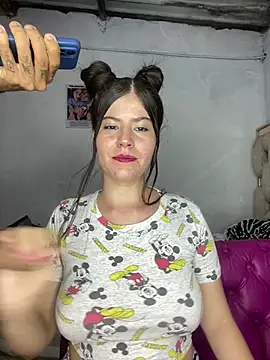 Hotnightsexxx online show from February 20, 2025, 3:23 am