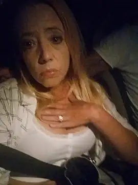 Blueeyesoulsnatcher online show from October 25, 2025, 4:00 am