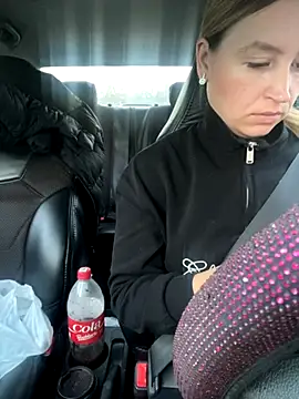 StasyWood online show from October 15, 2025, 1:04 am