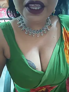 Snapshot of YR-SHIVANI chatting on July 16, 2026, 6:21 am YR-SHIVANI online show from July 16, 2026, 6:21 am