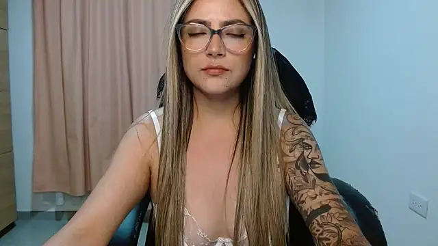 Snapshot of _sweet_rachel chatting on March 21, 2026, 3:52 am sweet rachel online show from March 21, 2026, 3:52 am