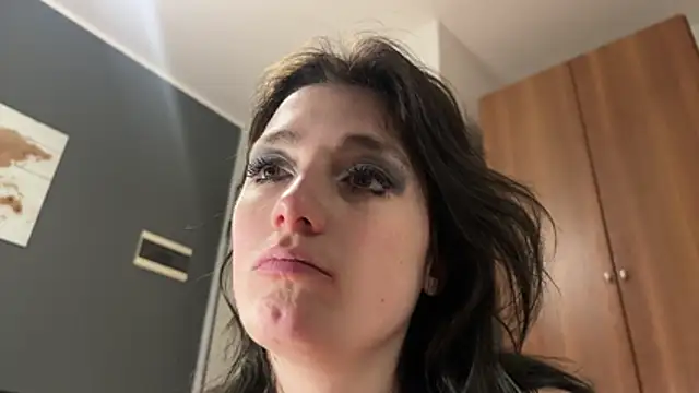 Monicbabe online show from June 9, 2026, 11:00 am