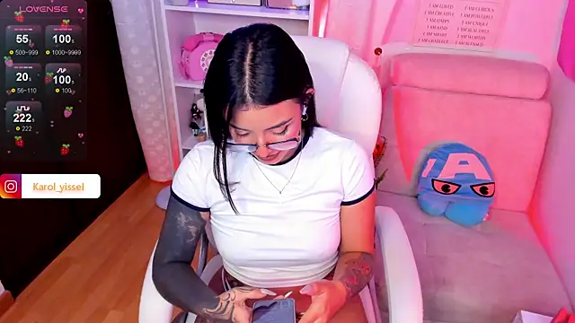 Hinataw33d01 online show from February 22, 2025, 3:01 am